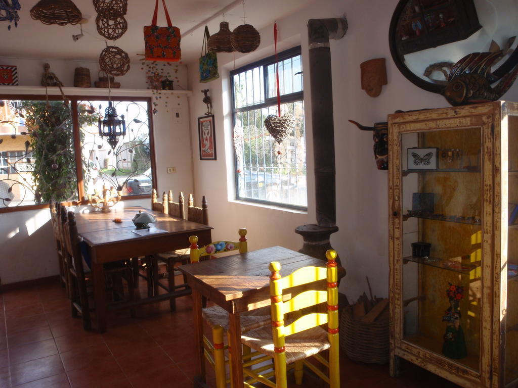 Hostal El Cascabel โชลูลา ภายนอก รูปภาพ